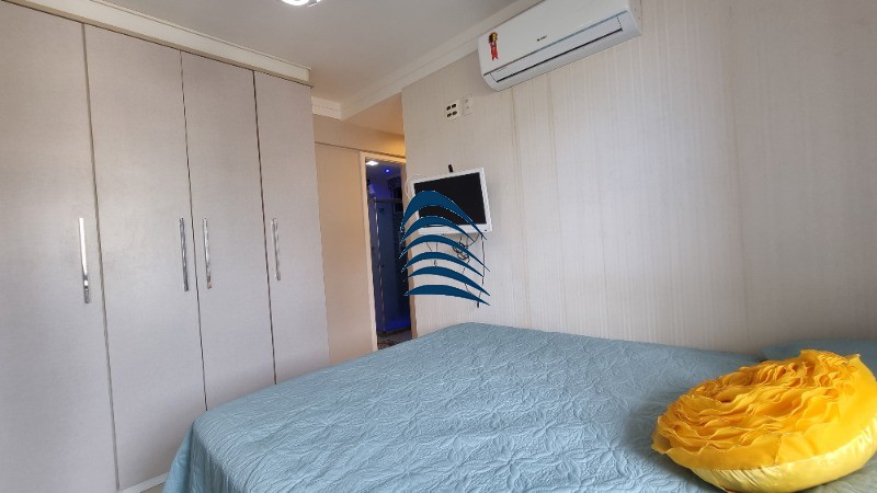 Apartamento à venda com 2 quartos, 77m² - Foto 2