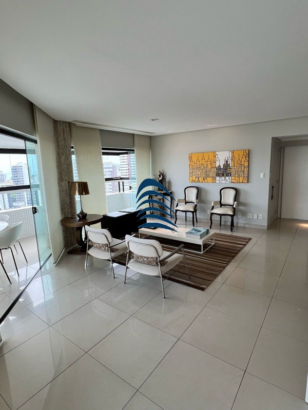 Apartamento à venda com 4 quartos, 180m² - Foto 1