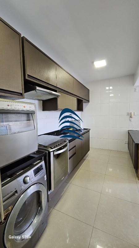 Apartamento à venda com 2 quartos, 70m² - Foto 18