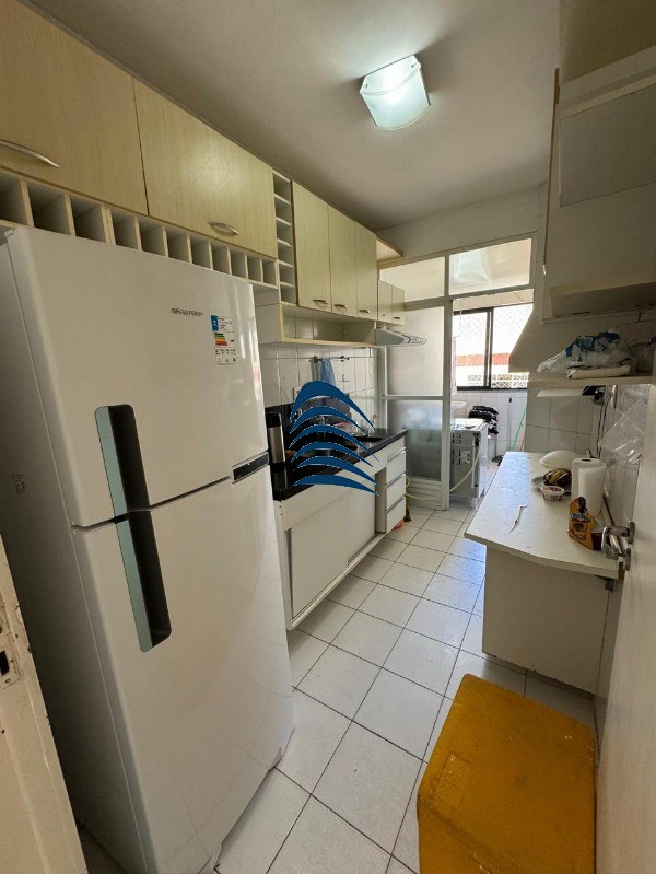 Apartamento à venda com 3 quartos, 98m² - Foto 13