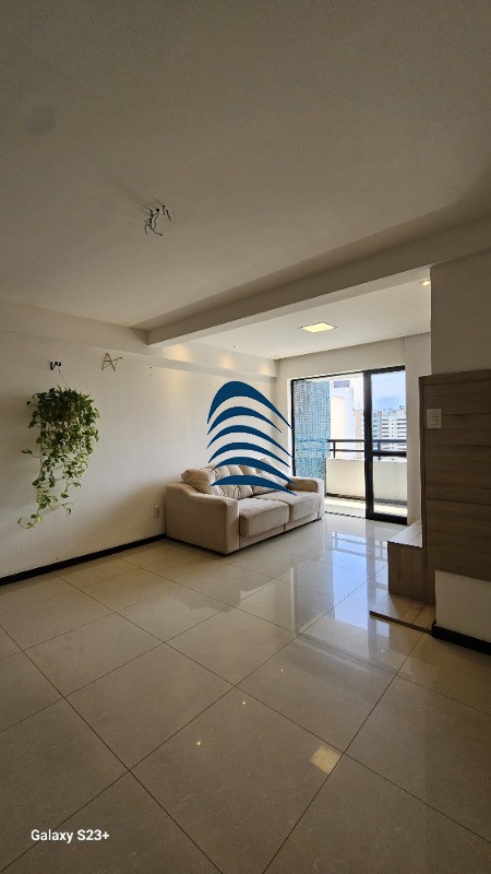 Apartamento à venda com 2 quartos, 70m² - Foto 14