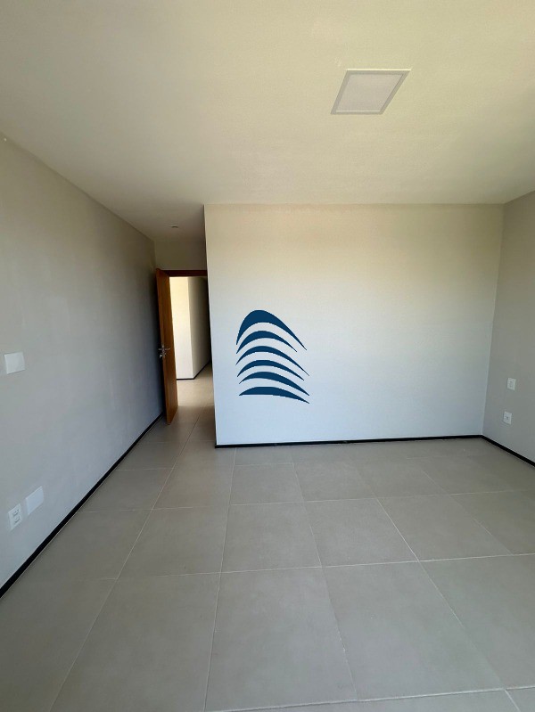 Casa à venda com 4 quartos, 270m² - Foto 6