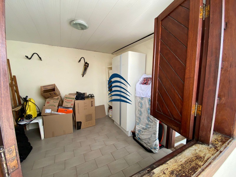 Apartamento à venda com 3 quartos, 213m² - Foto 9