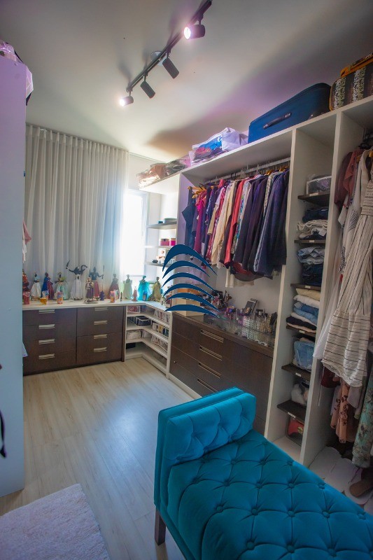 Apartamento à venda com 2 quartos, 120m² - Foto 31