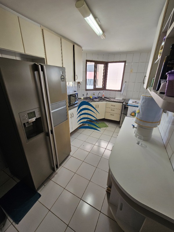 Apartamento à venda com 3 quartos, 331m² - Foto 15