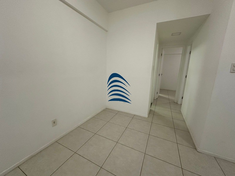 Apartamento à venda com 2 quartos, 52m² - Foto 2