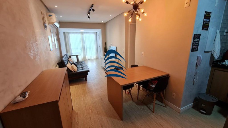 Apartamento à venda com 2 quartos, 65m² - Foto 1