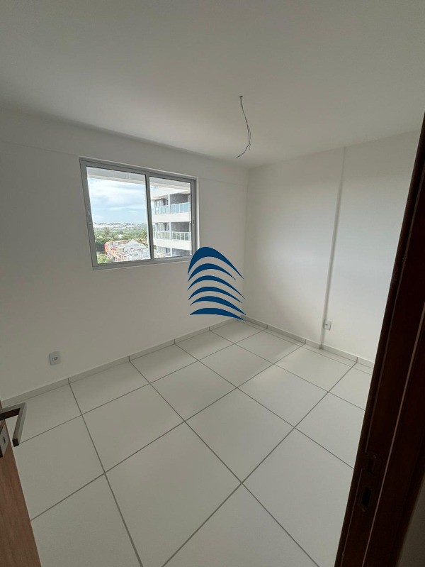 Apartamento à venda com 2 quartos, 66m² - Foto 3