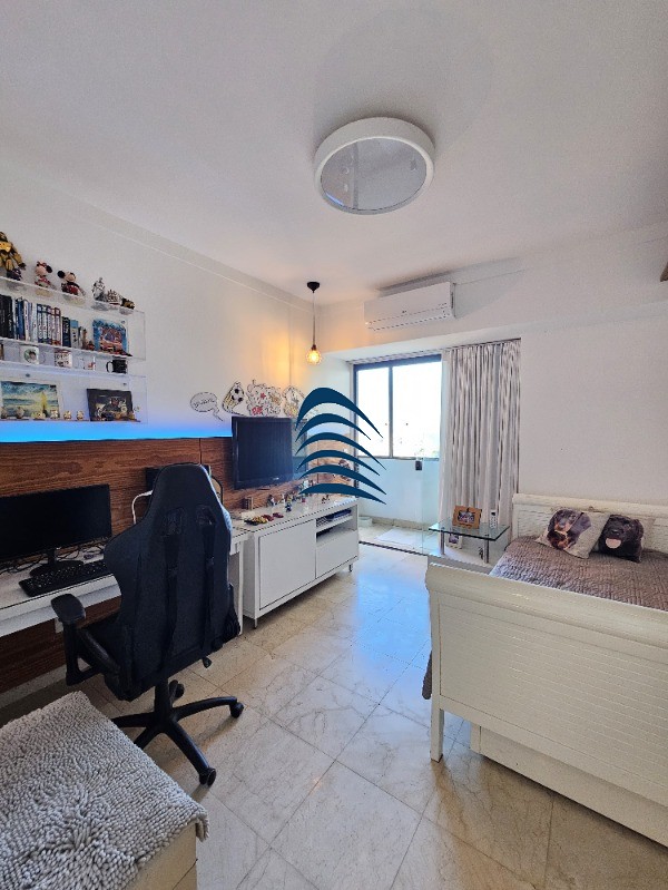 Apartamento à venda com 4 quartos, 330m² - Foto 3