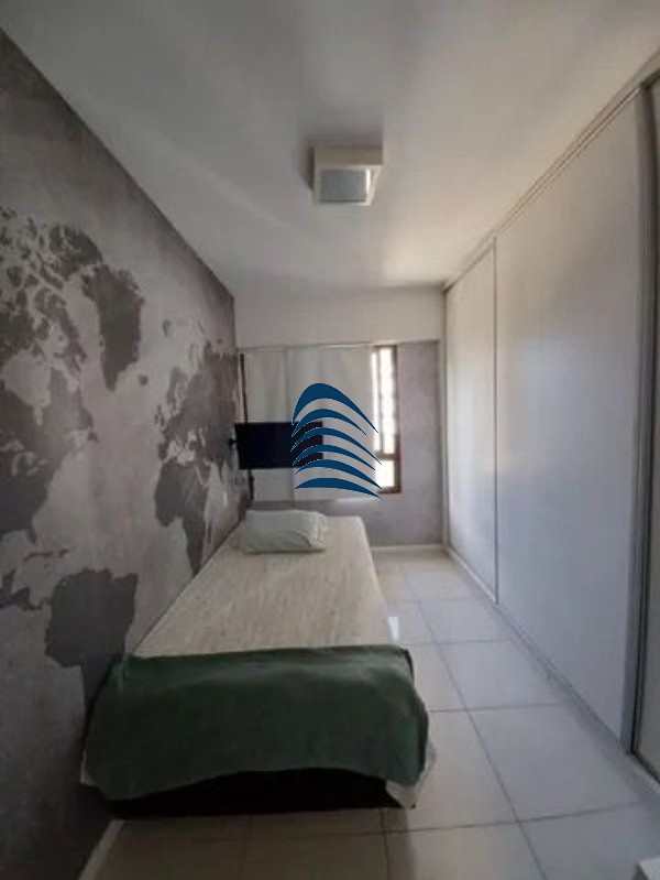 Apartamento à venda com 4 quartos, 155m² - Foto 2