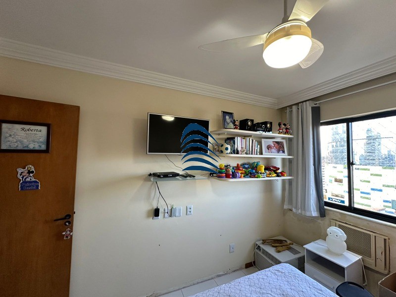 Apartamento à venda com 2 quartos, 77m² - Foto 25