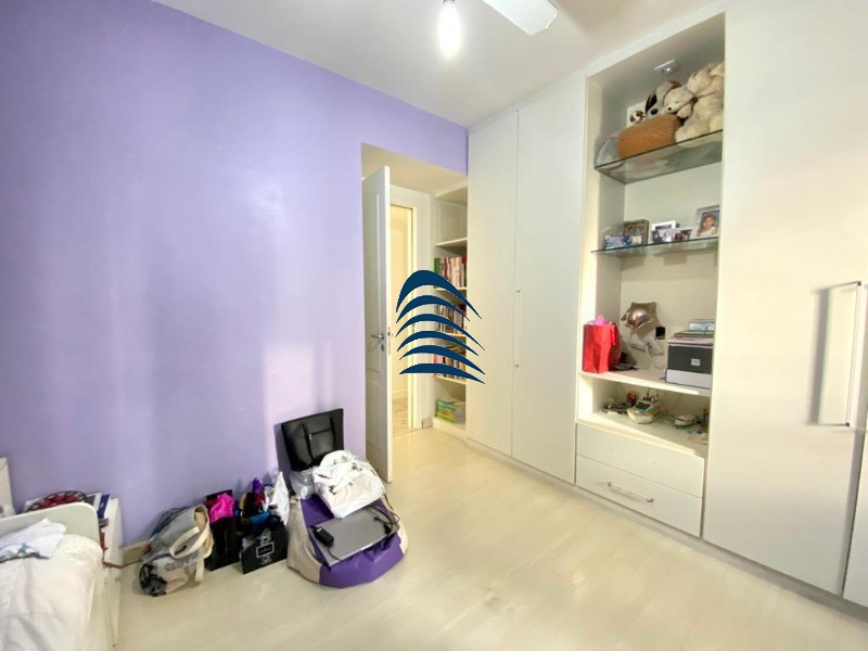 Apartamento à venda com 4 quartos, 181m² - Foto 13