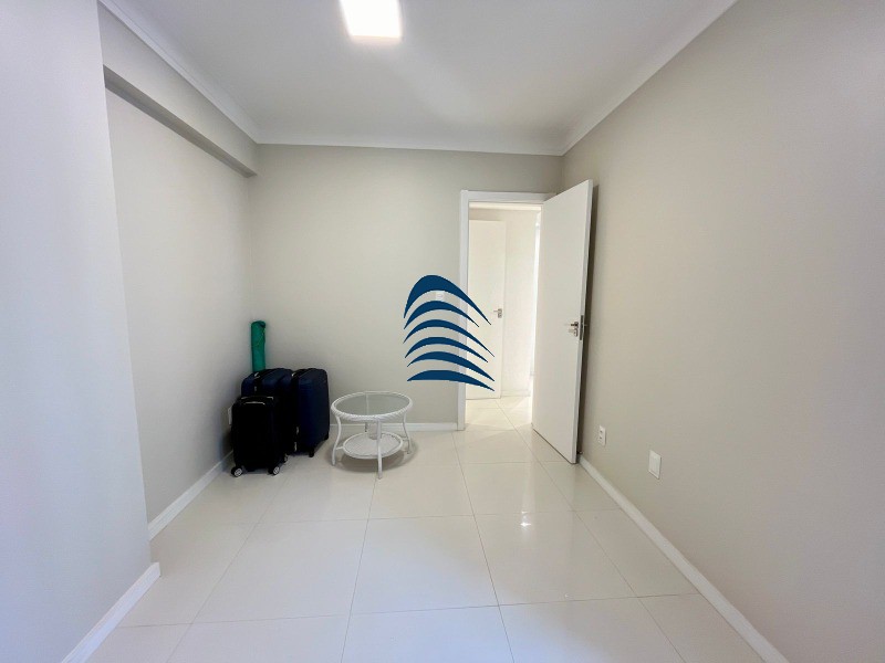 Apartamento à venda com 4 quartos, 136m² - Foto 5