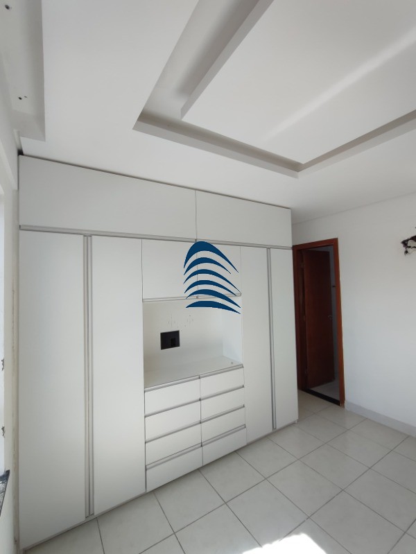 Apartamento à venda com 3 quartos, 142m² - Foto 10