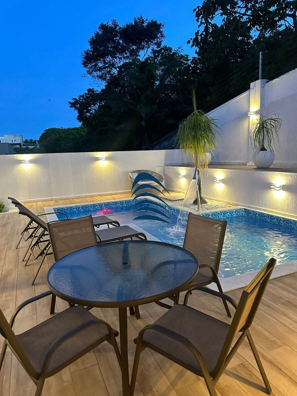 Casa à venda com 4 quartos, 272m² - Foto 31