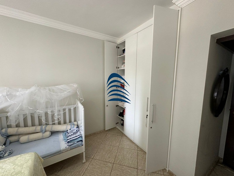 Apartamento à venda com 4 quartos, 199m² - Foto 12