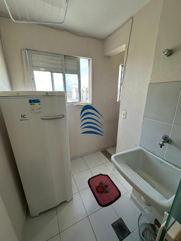 Apartamento à venda com 2 quartos, 56m² - Foto 17