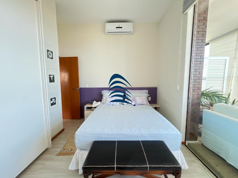 Apartamento à venda com 3 quartos, 143m² - Foto 2