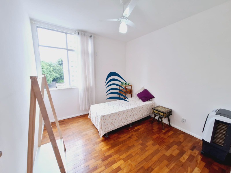 Apartamento à venda com 3 quartos, 107m² - Foto 1