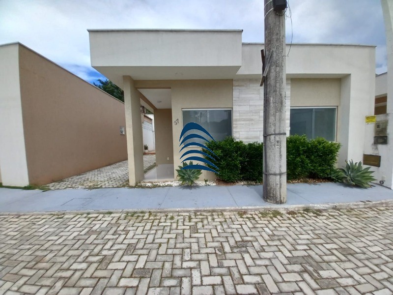 Casa à venda com 3 quartos, 180m² - Foto 1