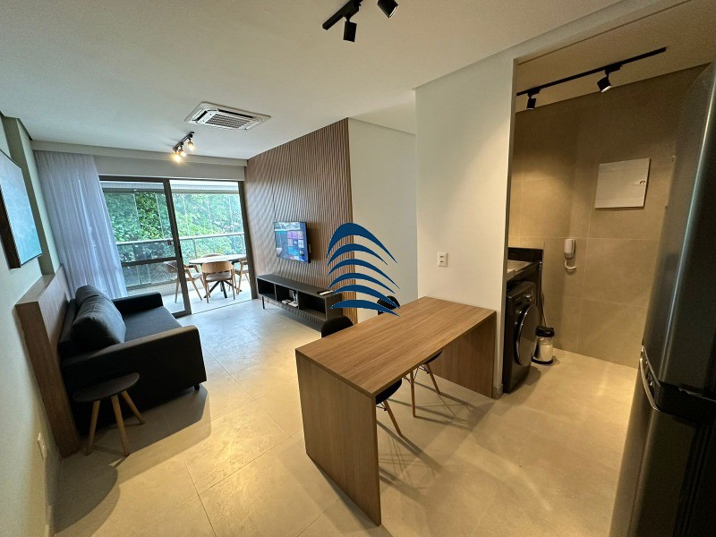 Apartamento à venda com 2 quartos, 67m² - Foto 1