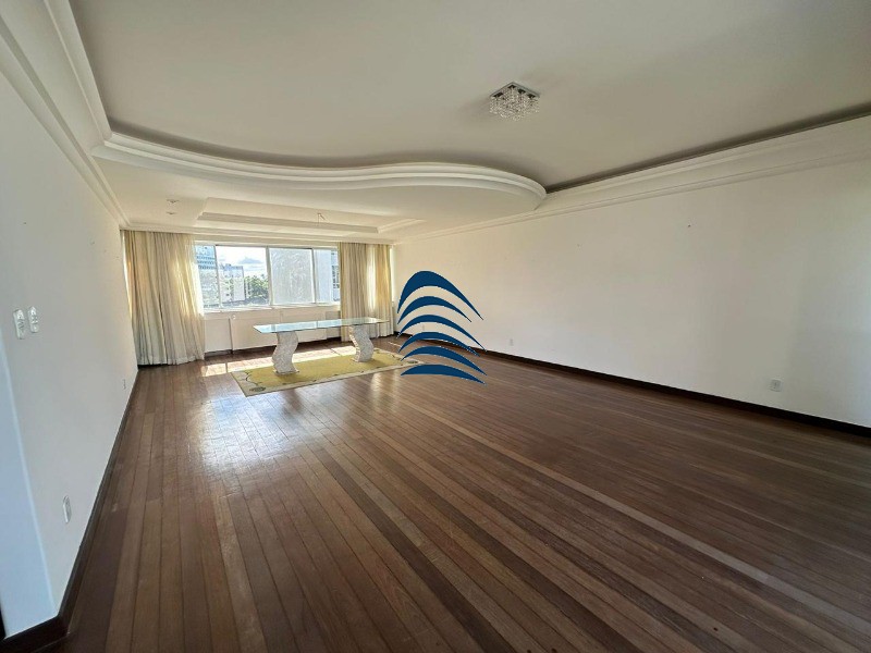 Apartamento à venda com 4 quartos, 219m² - Foto 13