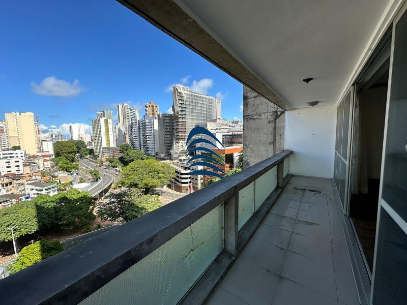 Apartamento à venda com 4 quartos, 219m² - Foto 22