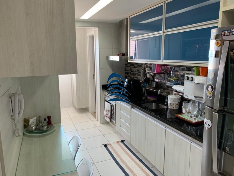 Apartamento à venda com 2 quartos, 75m² - Foto 8