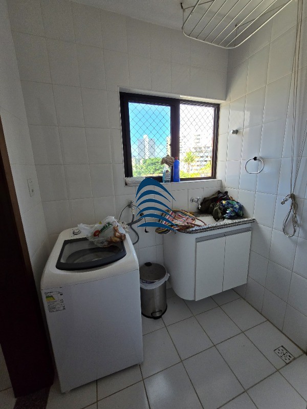 Apartamento à venda com 2 quartos, 84m² - Foto 2