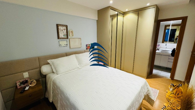 Apartamento à venda com 2 quartos, 76m² - Foto 18