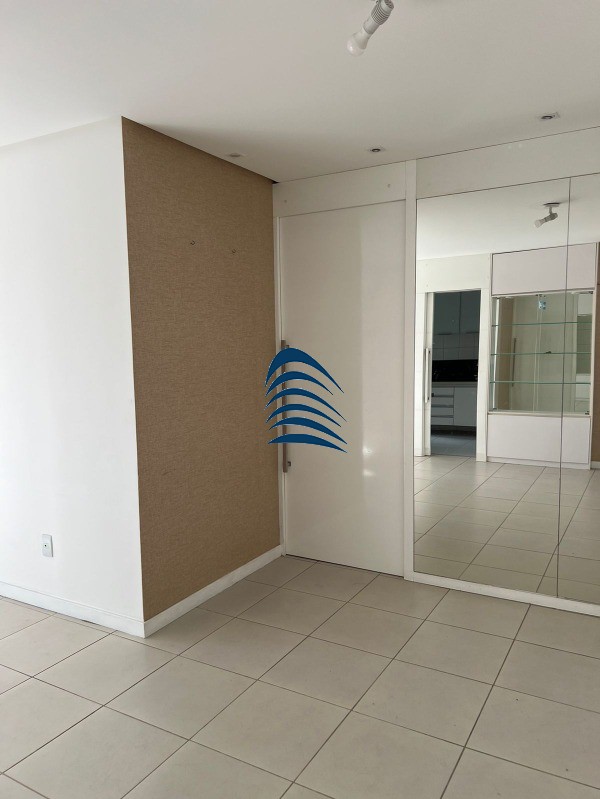 Apartamento à venda com 2 quartos, 76m² - Foto 8