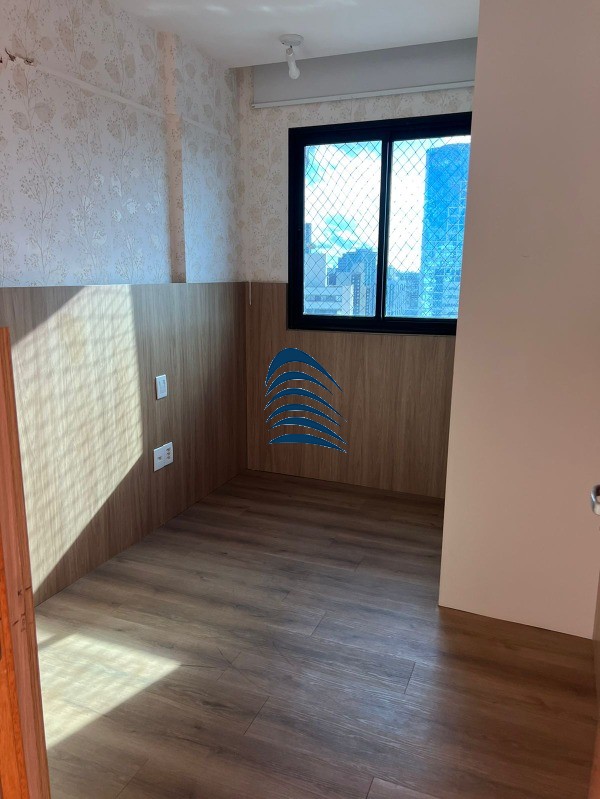 Apartamento à venda com 2 quartos, 76m² - Foto 26