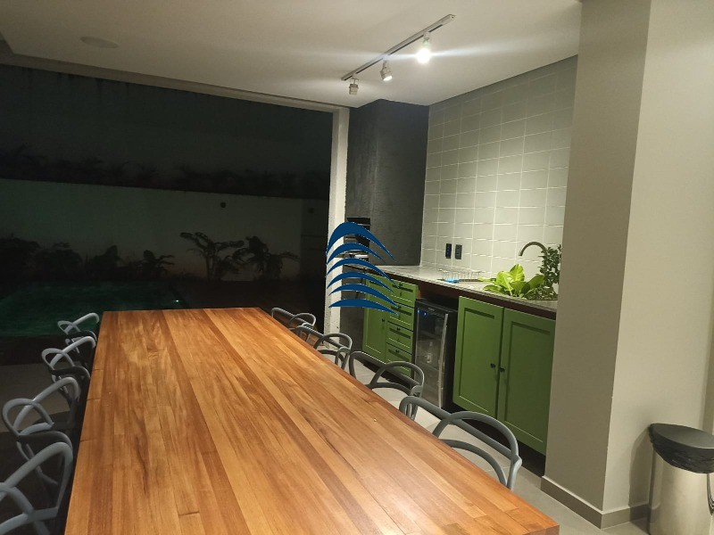 Casa à venda com 4 quartos, 300m² - Foto 8