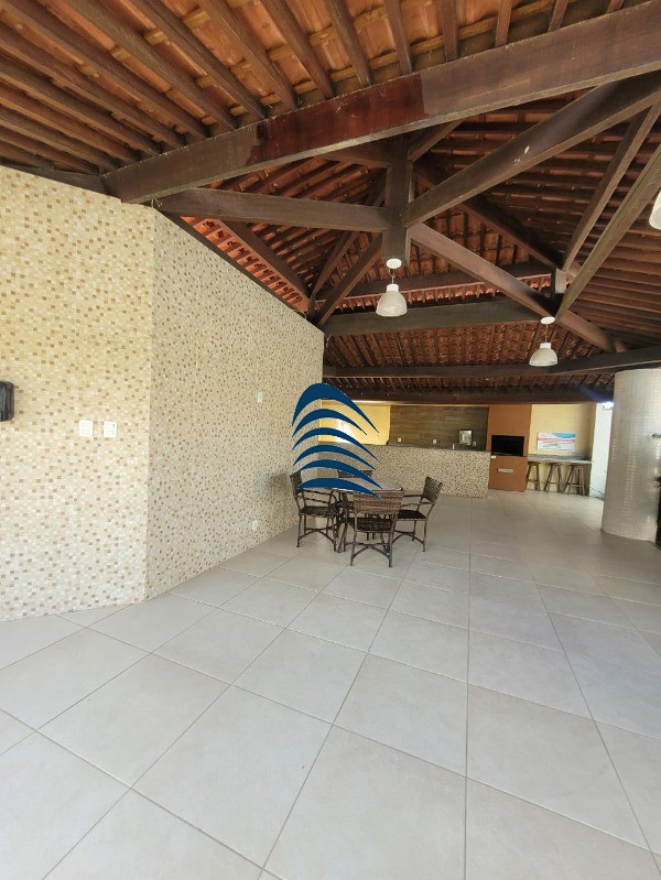 Casa à venda com 4 quartos, 123m² - Foto 2