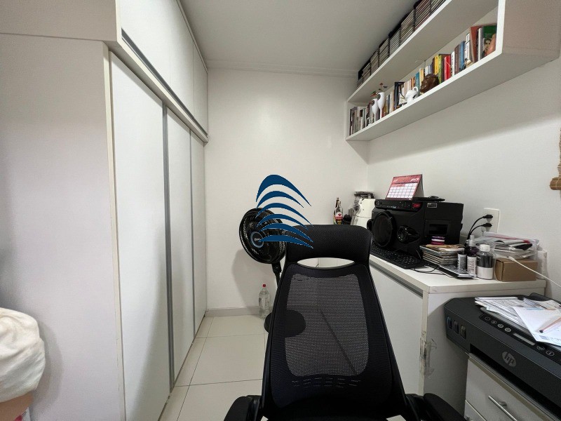 Apartamento à venda com 2 quartos, 79m² - Foto 15