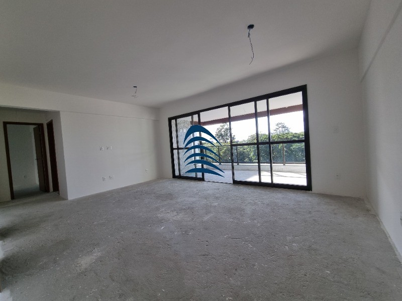 Apartamento à venda com 3 quartos, 128m² - Foto 1