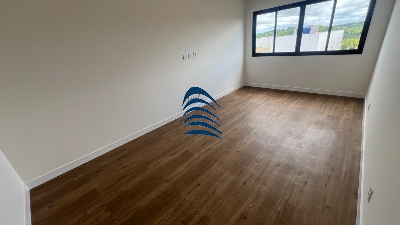 Casa à venda com 4 quartos, 294m² - Foto 13