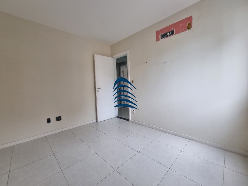 Apartamento à venda com 3 quartos, 95m² - Foto 10