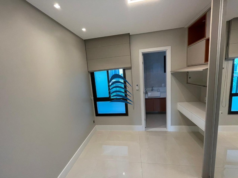 Apartamento à venda com 3 quartos, 124m² - Foto 31