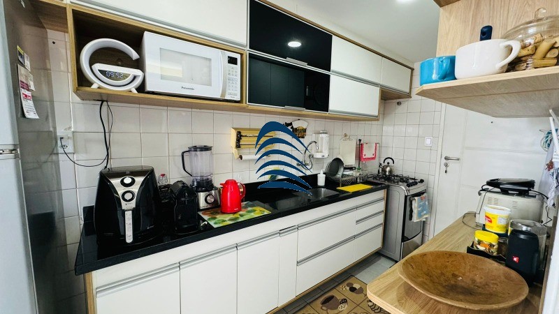 Apartamento à venda com 3 quartos, 98m² - Foto 15