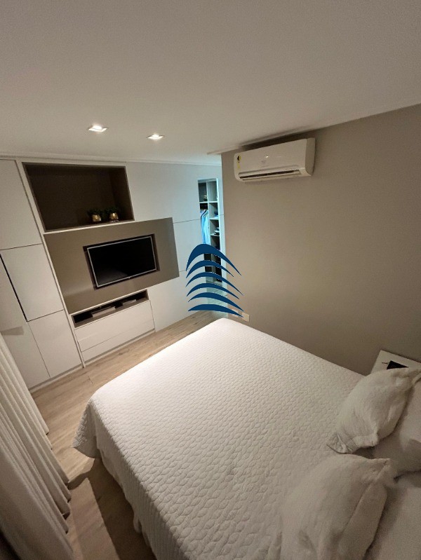 Apartamento à venda com 3 quartos, 110m² - Foto 11