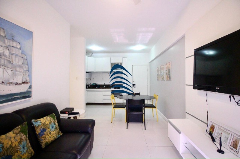 Apartamento à venda com 2 quartos, 62m² - Foto 11