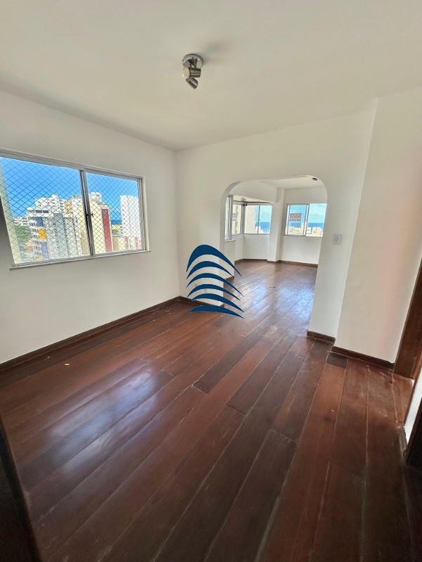 Apartamento à venda com 3 quartos, 149m² - Foto 4