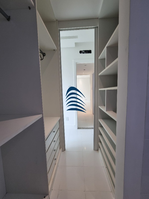 Apartamento à venda com 3 quartos, 75m² - Foto 18