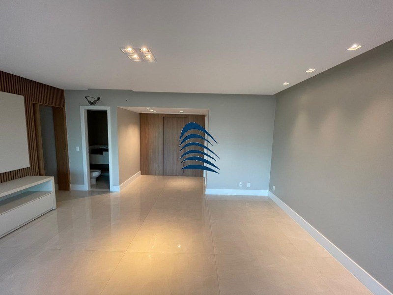 Apartamento à venda com 3 quartos, 124m² - Foto 8