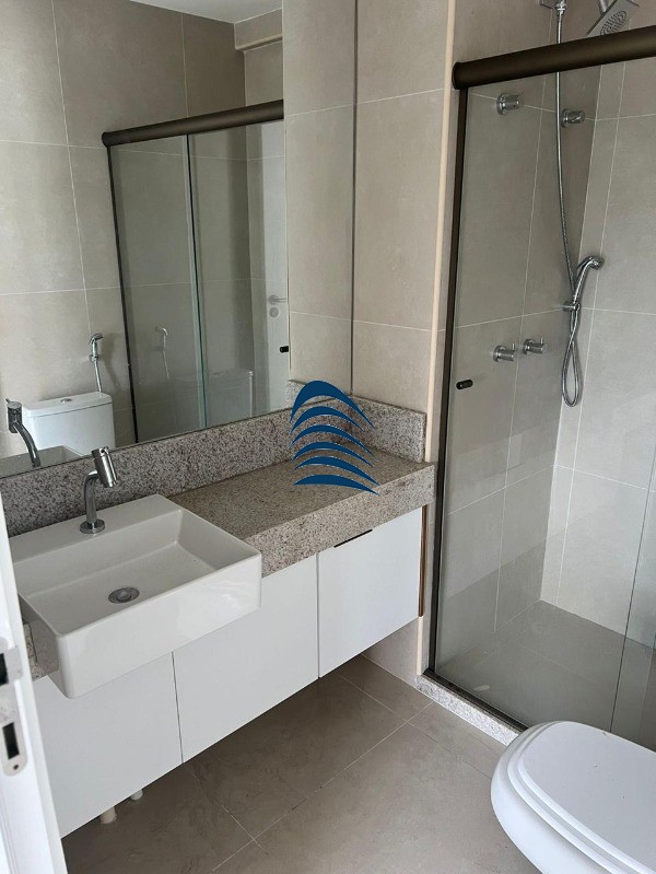 Apartamento à venda com 2 quartos, 67m² - Foto 4