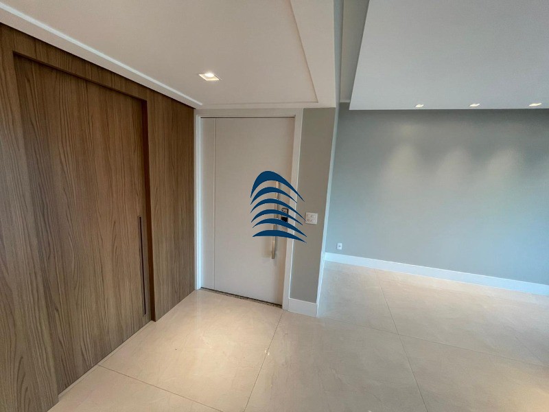 Apartamento à venda com 3 quartos, 124m² - Foto 18