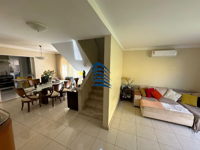 Casa à venda com 4 quartos, 290m² - Foto 10