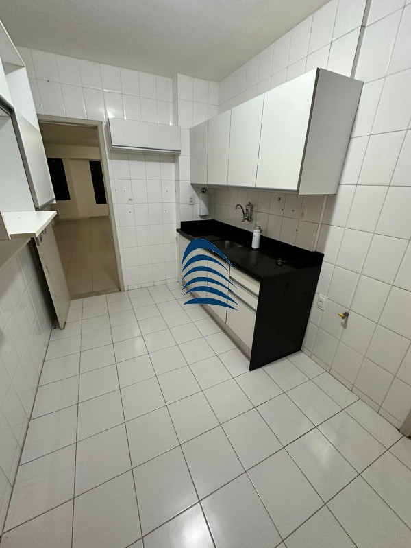 Cobertura à venda com 4 quartos, 220m² - Foto 9