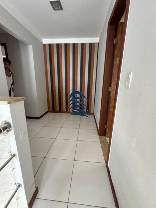 Casa à venda com 4 quartos, 180m² - Foto 13